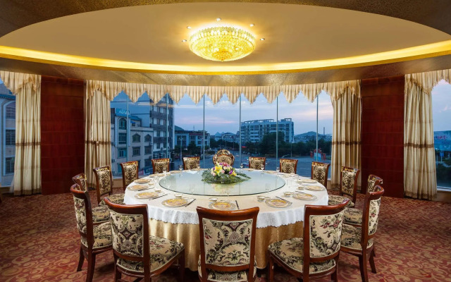 Ramada by Wyndham Liuzhou Luzhai