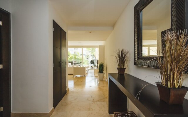 Luxury Garden House Condo - The Elements 108