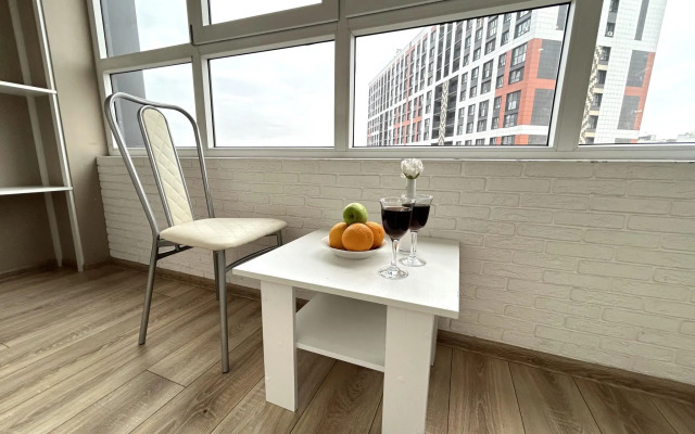 4 Сезона на бульваре Давлеткильдеева 18