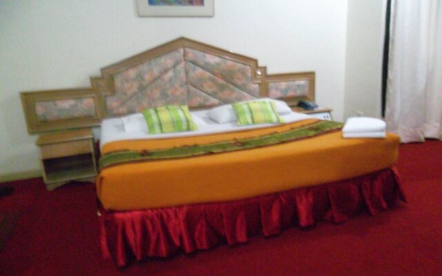 Temenggong Hotel