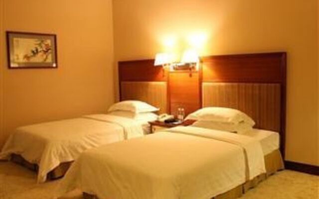 Gladden Hotel Shilong