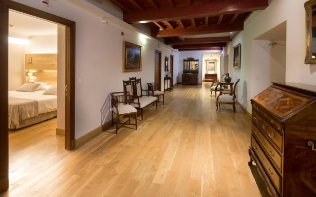 Hotel Real Colegiata San Isidoro