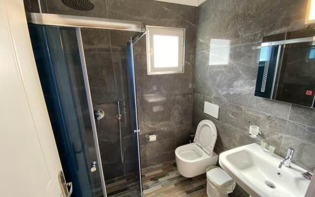 Karos Hotel Llaman