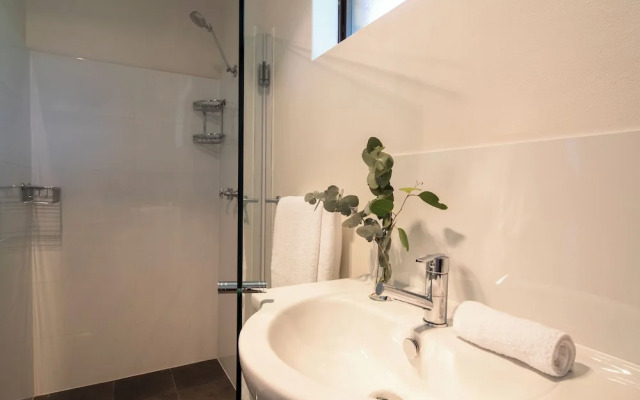 Lithgow Apartments