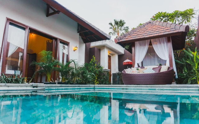 Villa Lapiz Lazuli Seminyak Kuta