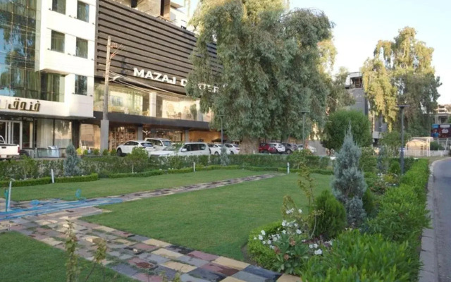 Noor Land Hotel