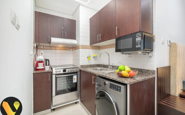 Vogue Elegance Court Tower Studio