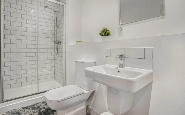Oceanic Bliss- 2 Bed 2 Bath, Free Park, Netflix