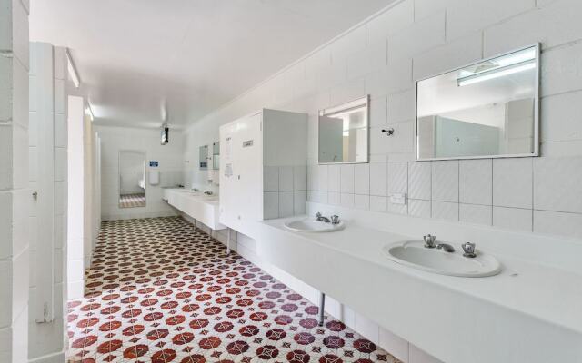 First City Caravilla