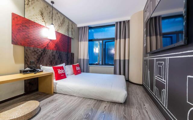 Ibis Chongqing Jiefangbei Pedestrian Street Hotel