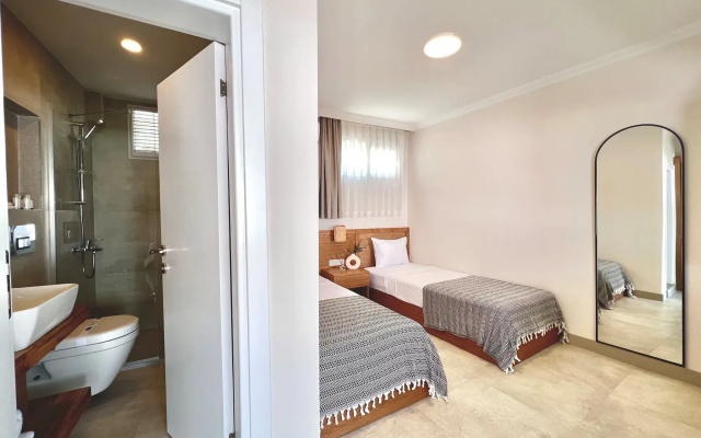 Lavinya Otel