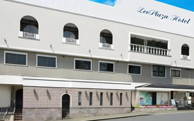 Leo Plaza Hotel
