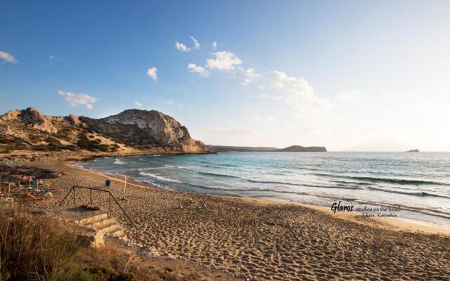 Glaros luxury studio on the Beach