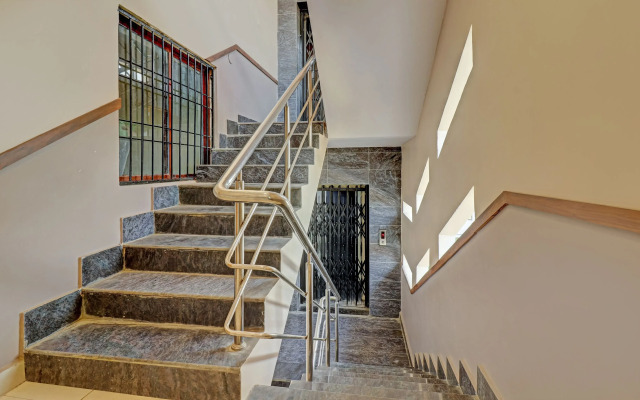 Treebo Rainbow Grand