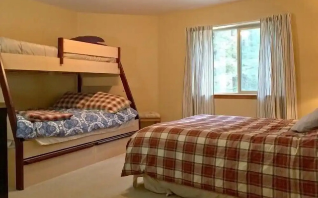 Mt Baker Lodging Cabin 29 - Sleeps 11