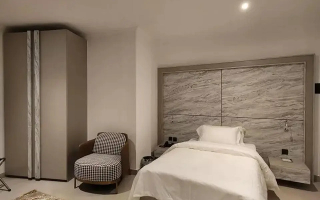 Imperial Suites Hotel