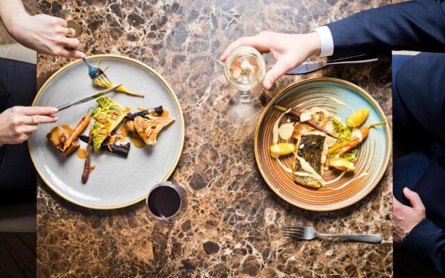 voco Oxford Spires by IHG