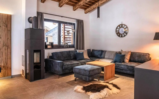 The Village - Chalet Stone House