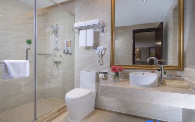 Vienna International Hotel (Huidong Honghai Bay)