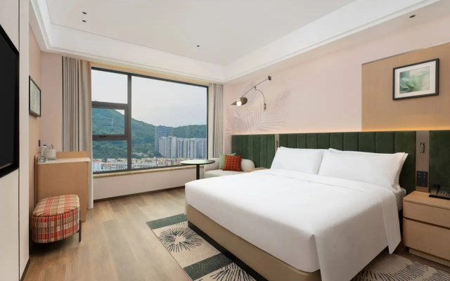 Hilton Garden Inn Zhoushan Putuo District – Guest Rooms – Zhoushan