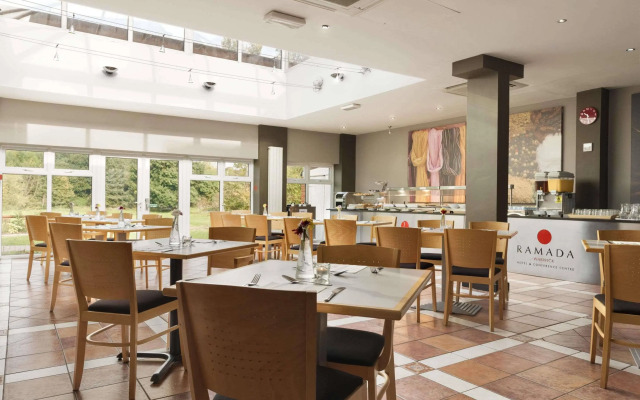 Ramada by Wyndham Warwick Kenilworth