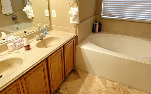 4Bdrm 2Bath 4Beds - Sugarland Richmond