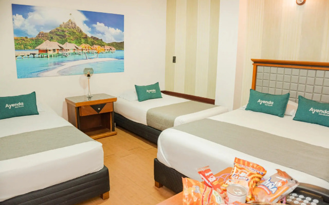 Hotel Imperio Real