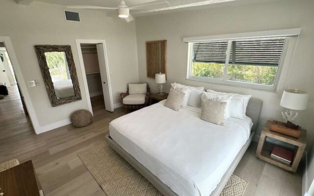 Treasure Harbor Hideaway