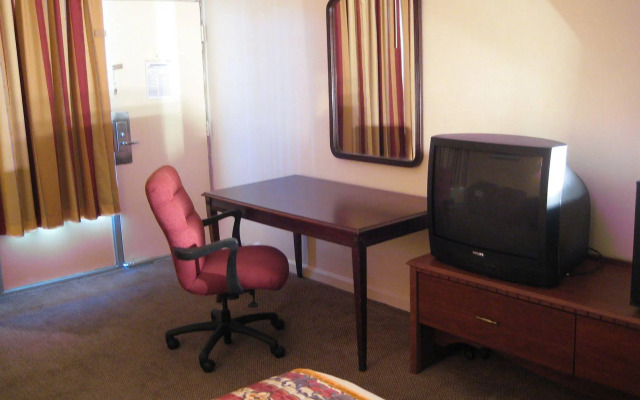 Loyalty Inn Charlotte Airport