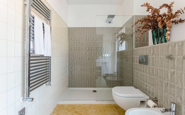 Modern Apartment in the Heart of Alfama