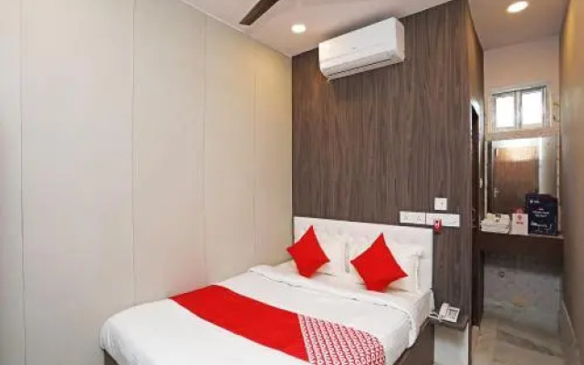 99 Kombo Stay By OYO Rooms