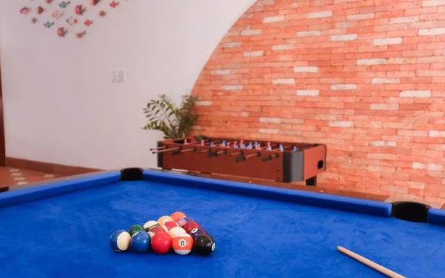 Lavie House 10-2 Lạc Long Quân