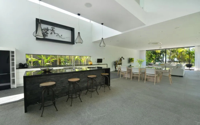 Glass House on the Beach