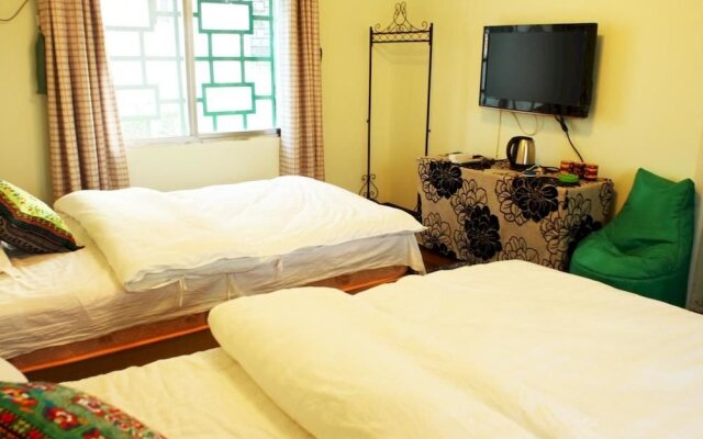 Deng Ba Lugu Lake Youth Hostel