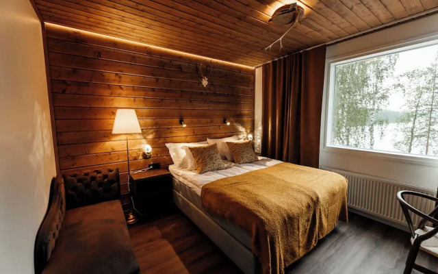 Aito  Igloo & Spa Resort