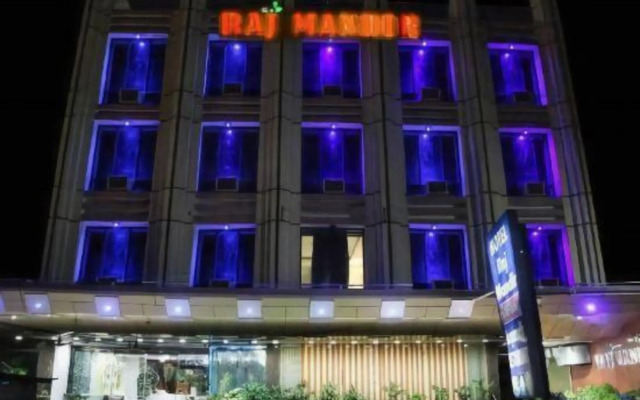 Hotel Raj Mandir