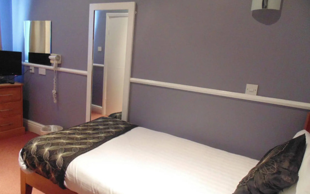 Trinity Hotel
