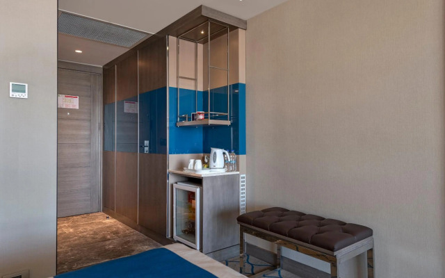 Óntico Urban Design Hotel