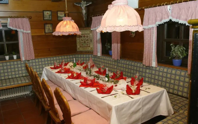 Pension St. Georg Mit Moststüberl