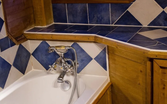 Les Greniers du Mont Blanc