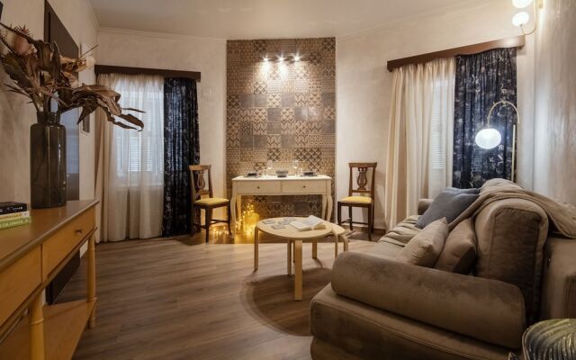 SKALINADA HOUSE by LOC HOSPITALITY