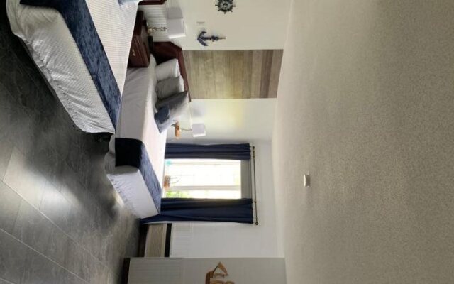 Motel Cle O Spa Inn