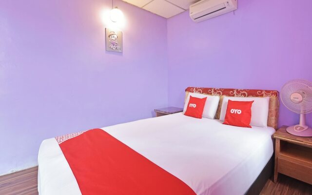 OYO 90853 New Soho Hotel