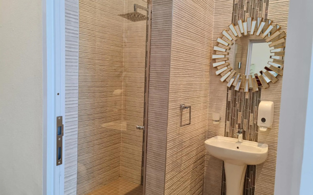 Peaches & Cream Bed & Breakfast