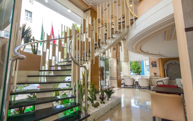 Hotel Zahrat Al Jabal