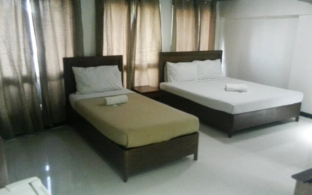 Ava Palm Suites