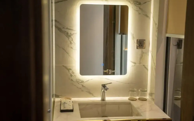Calidum Phu Quoc Hotel