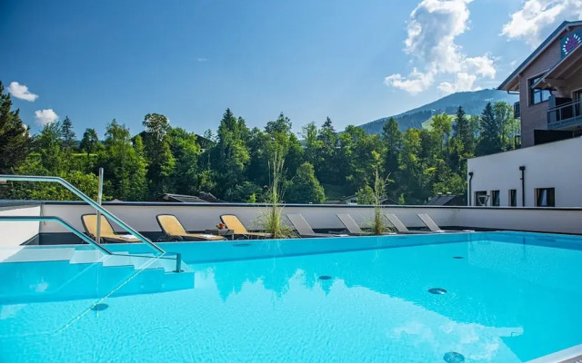 Penthouse in Salzburg With Balcony Views