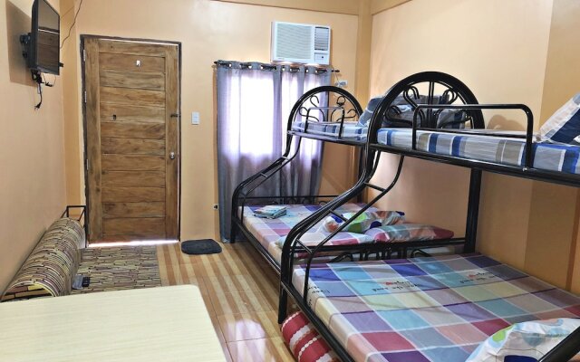 FM Transient House/Room For Rent Tagaytay