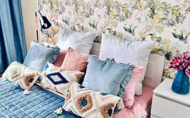 Апартаменты Кварт-Отель на ул. Земнухова 3